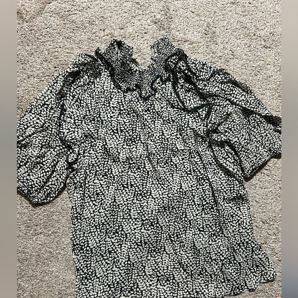 BNWOT Joie silk top XS